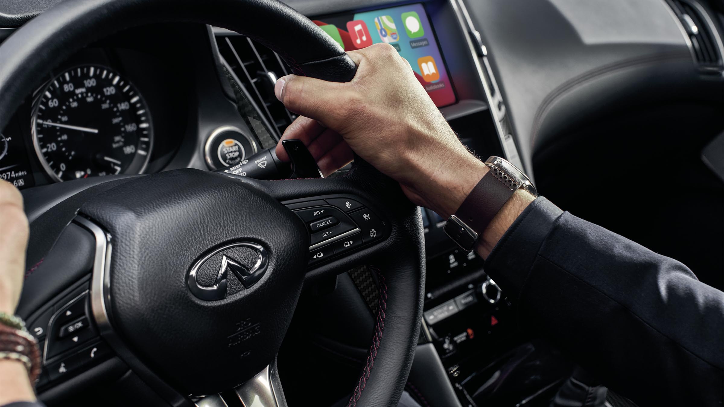 2022 INFINITI Q50 sedan steering wheel feature.